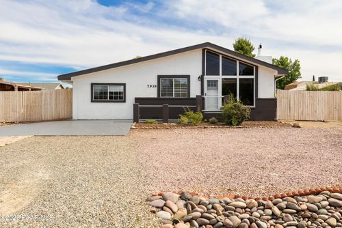 7939 E Marigold Ln, Prescott Valley, AZ, 86314-5233 | Card Image