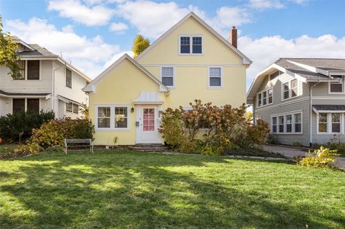 505 Forest Dr Se, Cedar Rapids, IA, 52403-4234 | Card Image