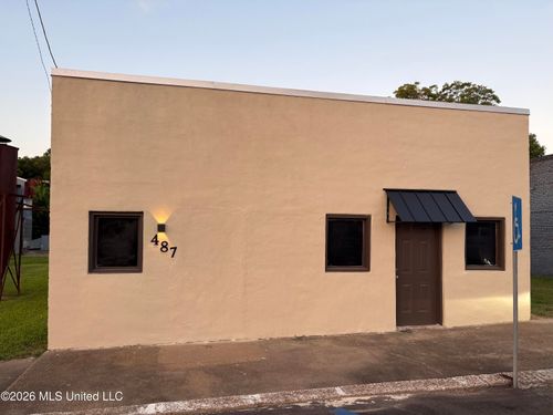 487 Railroad Avenue, Flora, MS, 39071 | Card Image