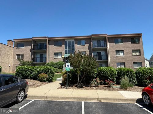 301-1550 Renate Dr, WOODBRIDGE, VA, 22192-2707 | Card Image
