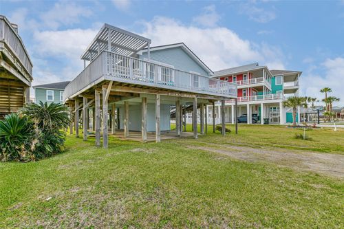 4212 Vista Rd, Galveston, TX, 77554-8800 | Card Image