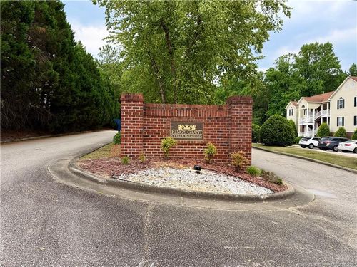7-390 Bubble Creek Ct, Fayetteville, NC, 28311-1385 | Card Image