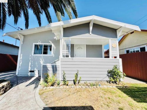 1321 60th Ave, Oakland, CA, 94621 | Card Image