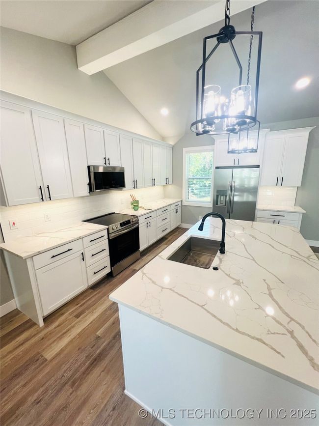 1 Port Duncan Boulevard, House other with 4 bedrooms, 2 bathrooms and null parking in Monkey Island OK | Image 5