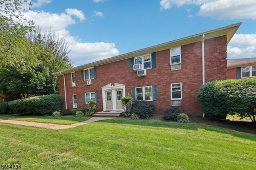 1b-1130 Valley Rd, Wayne, NJ, 07470-2337 | Card Image
