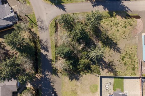 298 Glacier Court Se, Ocean Shores, WA, 98569 | Card Image