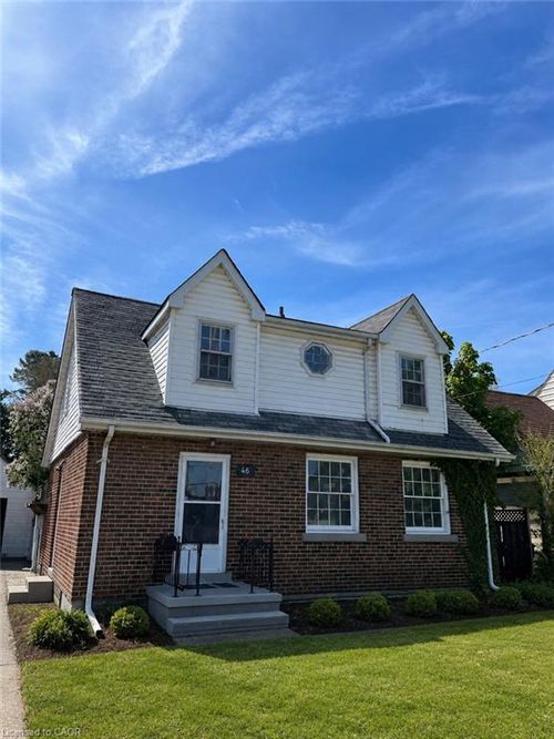upper-46 Plains Road E, Burlington, ON, L7T2B9 | Card Image