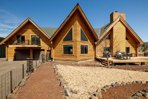 680 W Arrowhead Dr, Panguitch, UT, 84759 | Card Image