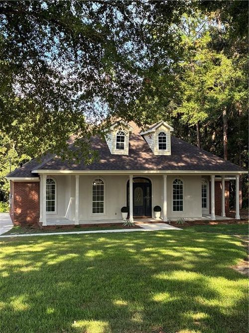 8970 Celeste Rd, Saraland, AL, 36571-8796 | Card Image