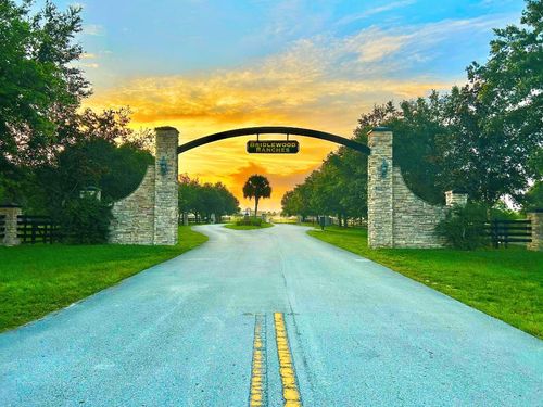 13520 Se 22nd Ln Lane, Okeechobee, FL, 34974 | Card Image