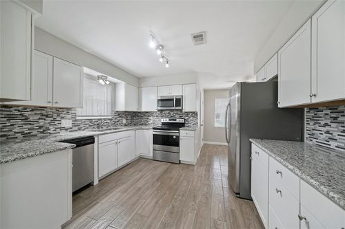 643 Ames St, Spring, TX, 77373-5620 | Card Image