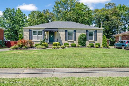 9909 Gateway Dr, Jeffersontown, KY, 40299-2653 | Card Image