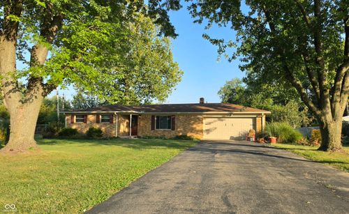 4231 Solun Rd, Indianapolis, IN, 46221-3027 | Card Image