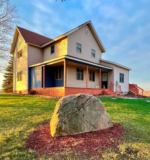 1818 W Garfield Rd, Perrinton, MI, 48871-9601 | Card Image