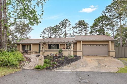 811 Gatehouse Dr, WINTER SPRINGS, FL, 32708-2002 | Card Image