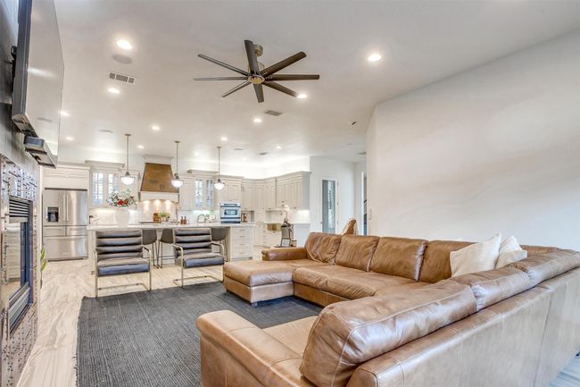 431 Sugar Tree Dr, House other with 5 bedrooms, 5 bathrooms and null parking in Lipan TX | Image 25