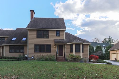 36 Prentiss Way, Exeter, NH, 03833-4611 | Card Image