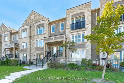 51 - 60 Fairwood Cir, Condo with 2 bedrooms, 3 bathrooms and 1 parking in Brampton ON | Image 2