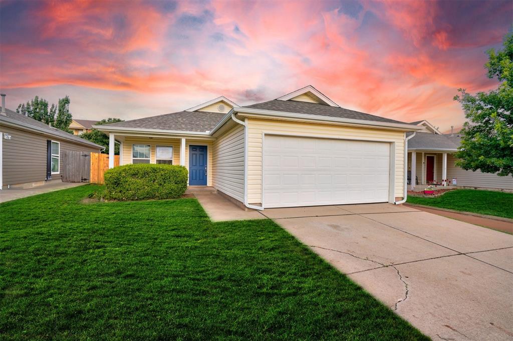 Moon Daisy Dr, Edmond, OK 73013