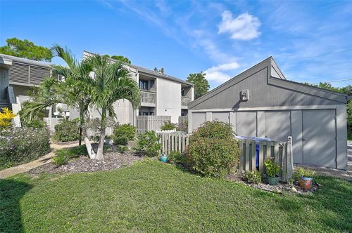 244-244 Woodland Dr, OSPREY, FL, 34229-9430 | Card Image
