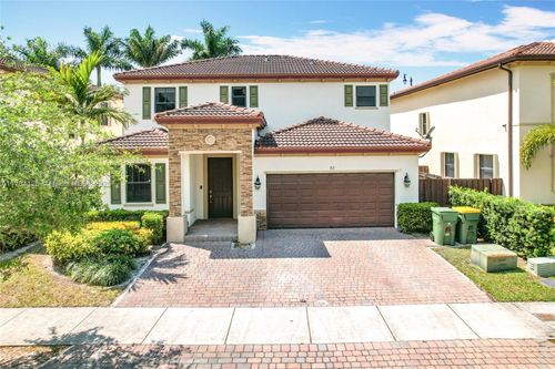 712 Se 37th Ave, Homestead, FL, 33033-6242 | Card Image