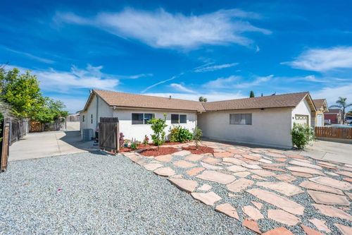 680 Arthur Avenue, Oceanside, CA, 92057 | Card Image