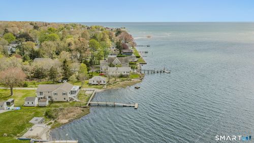 224 Shore Rd, Waterford, CT, 06385-3426 | Card Image