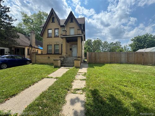6815 Mettetal St, Detroit, MI, 48228-5220 | Card Image