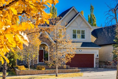 {{alt}} | Card Image