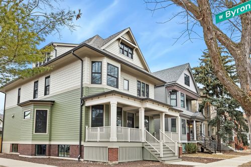 3902 N Hamilton Ave, CHICAGO, IL, 60618-3920 | Card Image
