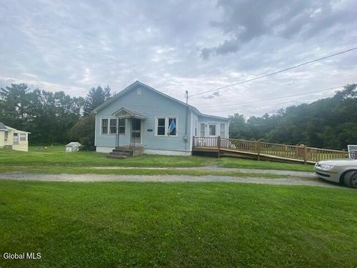 21228 State Route 22, Hoosick Falls, NY, 12090-3929 | Card Image