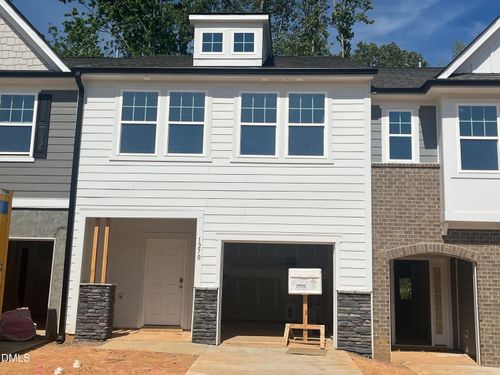 1270 Hammond Dr, Mebane, NC, 27302-2369 | Card Image