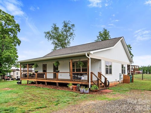 108 Split Rail Drive Ext, Asheville, NC, 28806-0370 | Card Image