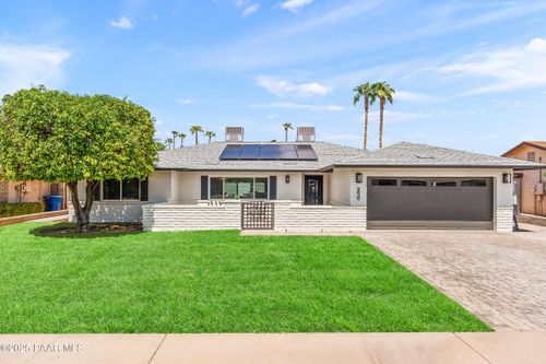 1810 E Auburn Dr, Tempe, AZ, 85283-2215 | Card Image