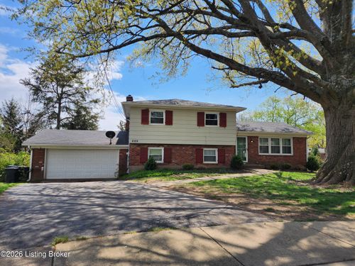 2109 Gateway Ct, Jeffersontown, KY, 40299-2606 | Card Image