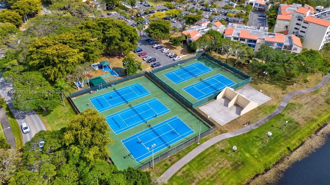 APT-908 - 2334 S Cypress Bend Dr, Condo with 3 bedrooms, 2 bathrooms and null parking in Pompano Beach FL | Image 35