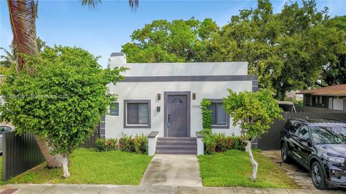 1545 Nw 53rd St, Miami, FL, 33142-3855 | Card Image