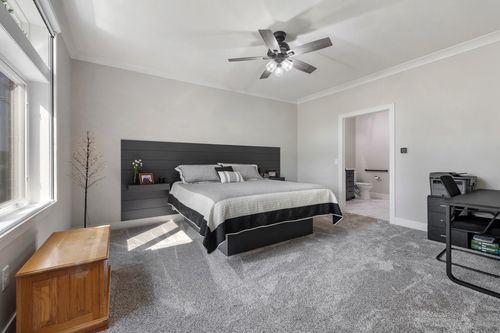 2-2 Briden Ln, SYCAMORE, IL, 60178-1027 | Card Image