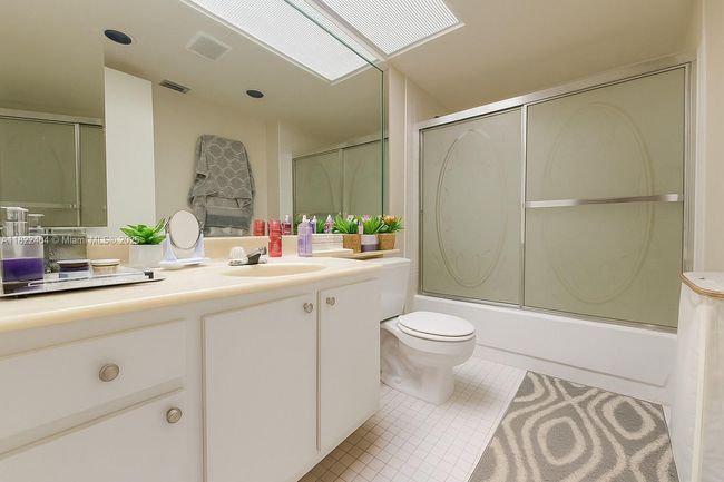 APT-112M - 12500 Sw 5 Th Ct, Condo with 1 bedrooms, 2 bathrooms and null parking in Pembroke Pines FL | Image 10