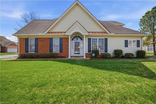 1427 Hawick Ter, Chesapeake, VA, 23322-7440 | Card Image