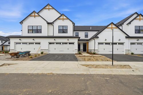5520 Fawnsbury Ct, Powell, OH, 43065-9964 | Card Image