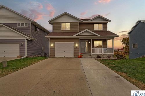 87 Benson Trl, North Mankato, MN, 56003-4509 | Card Image