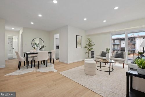 2you-11312 Cherry Hill Rd, BELTSVILLE, MD, 20705-3705 | Card Image