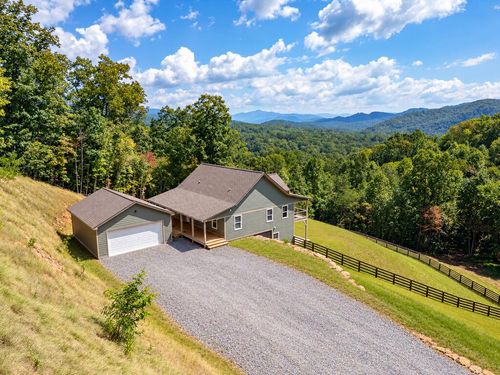 280 Wild Berry Ln, Hayesville, NC, 28904-1631 | Card Image