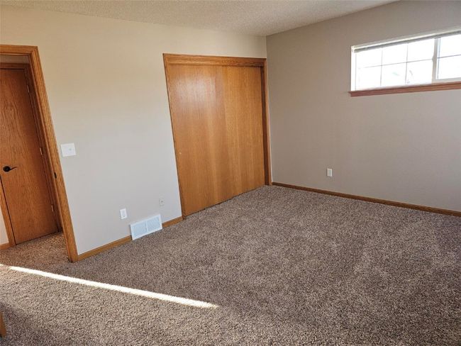203 Maxwell Dr Sw, House other with 3 bedrooms, 3 bathrooms and null parking in Shellsburg IA | Image 12