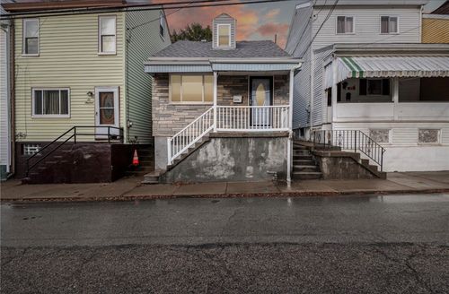 524 Edmond St, Bloomfield, PA, 15224-2014 | Card Image