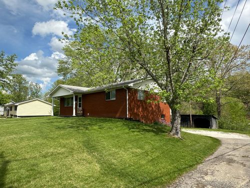235 Maple Ln, Morehead, KY, 40351-8274 | Card Image