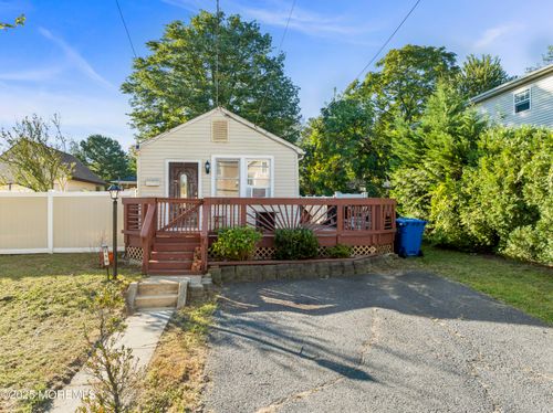 250 Brookside Ave, Laurence Harbor, NJ, 08879-2803 | Card Image
