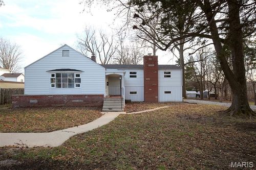 906 W Jackson Ave, Vandalia, IL, 62471-1610 | Card Image