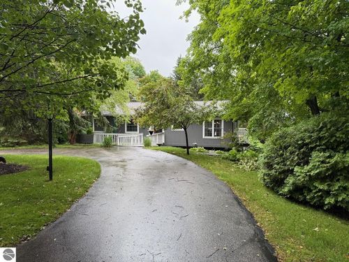 4397 Partridge Pt, Traverse City, MI, 49684-8616 | Card Image